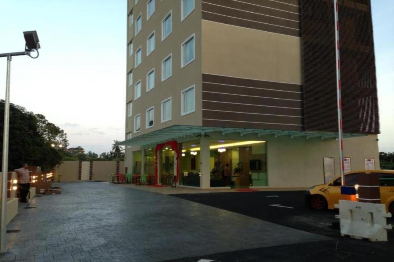 Caspari Hotel Tampin Zewnętrze zdjęcie