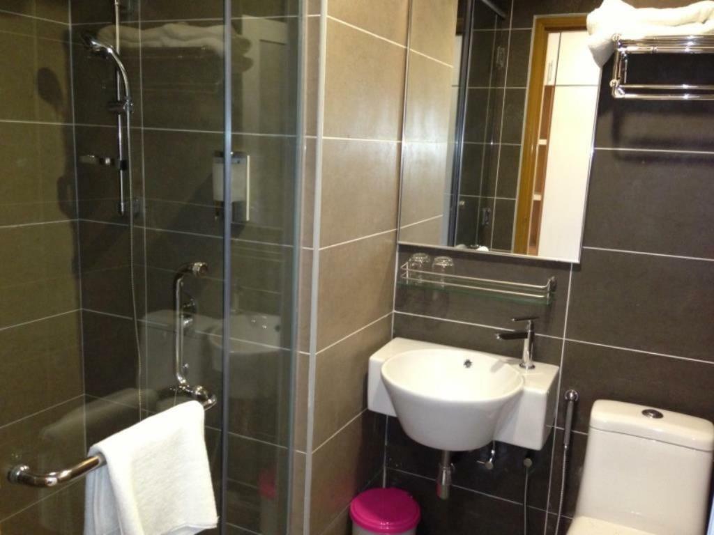 Caspari Hotel Tampin Zewnętrze zdjęcie